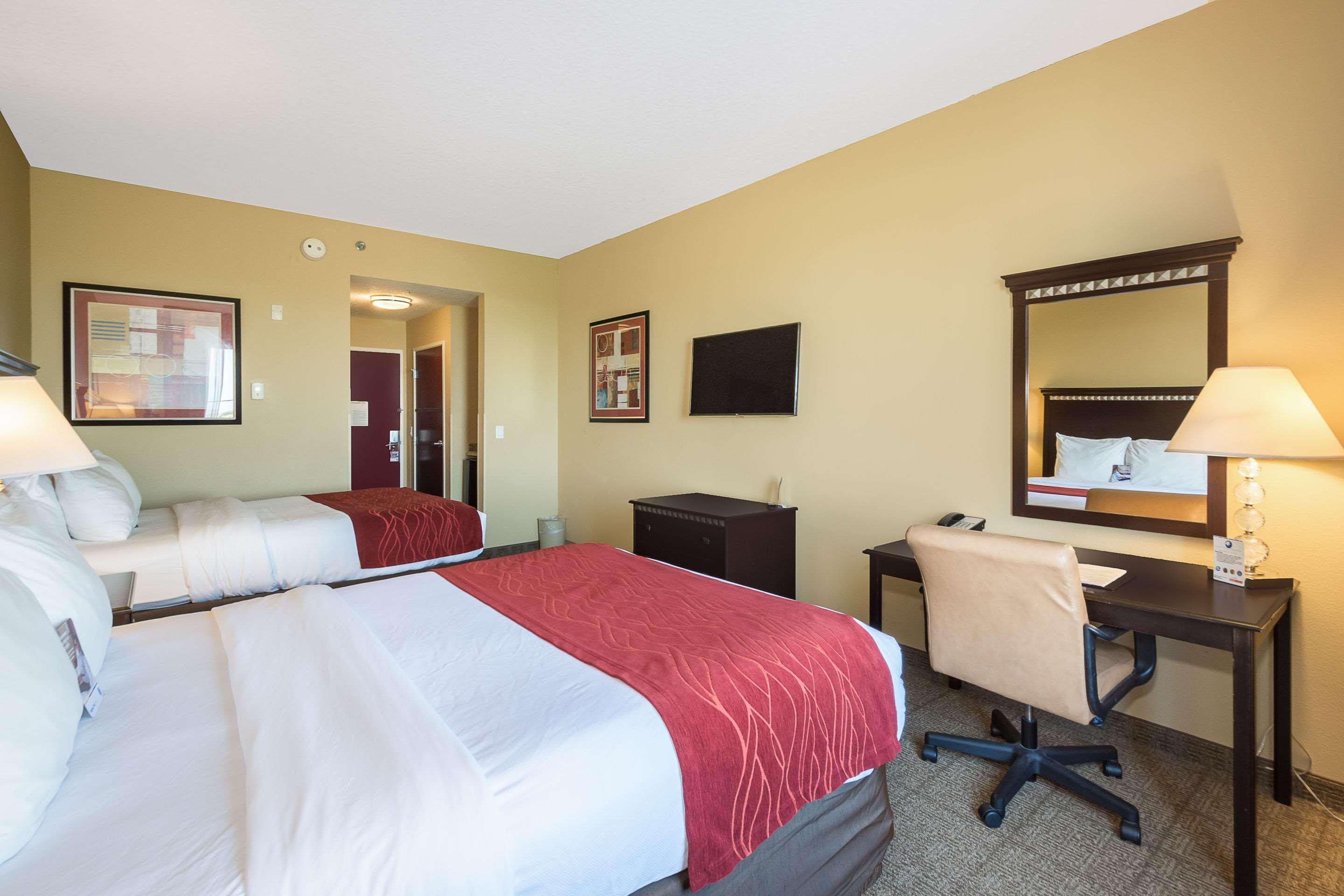 Comfort Inn & Suites Maingate South Davenport Esterno foto
