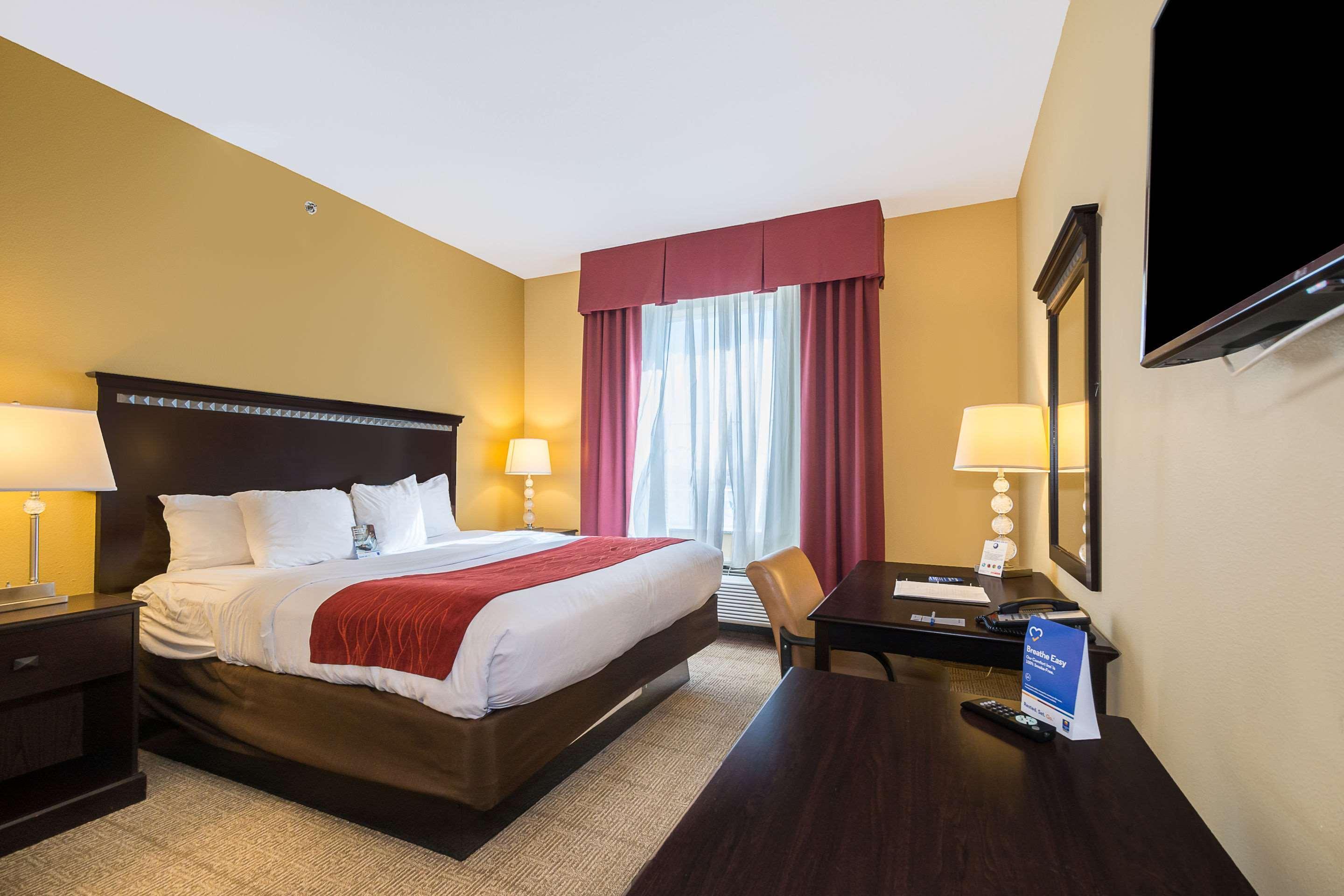 Comfort Inn & Suites Maingate South Davenport Esterno foto