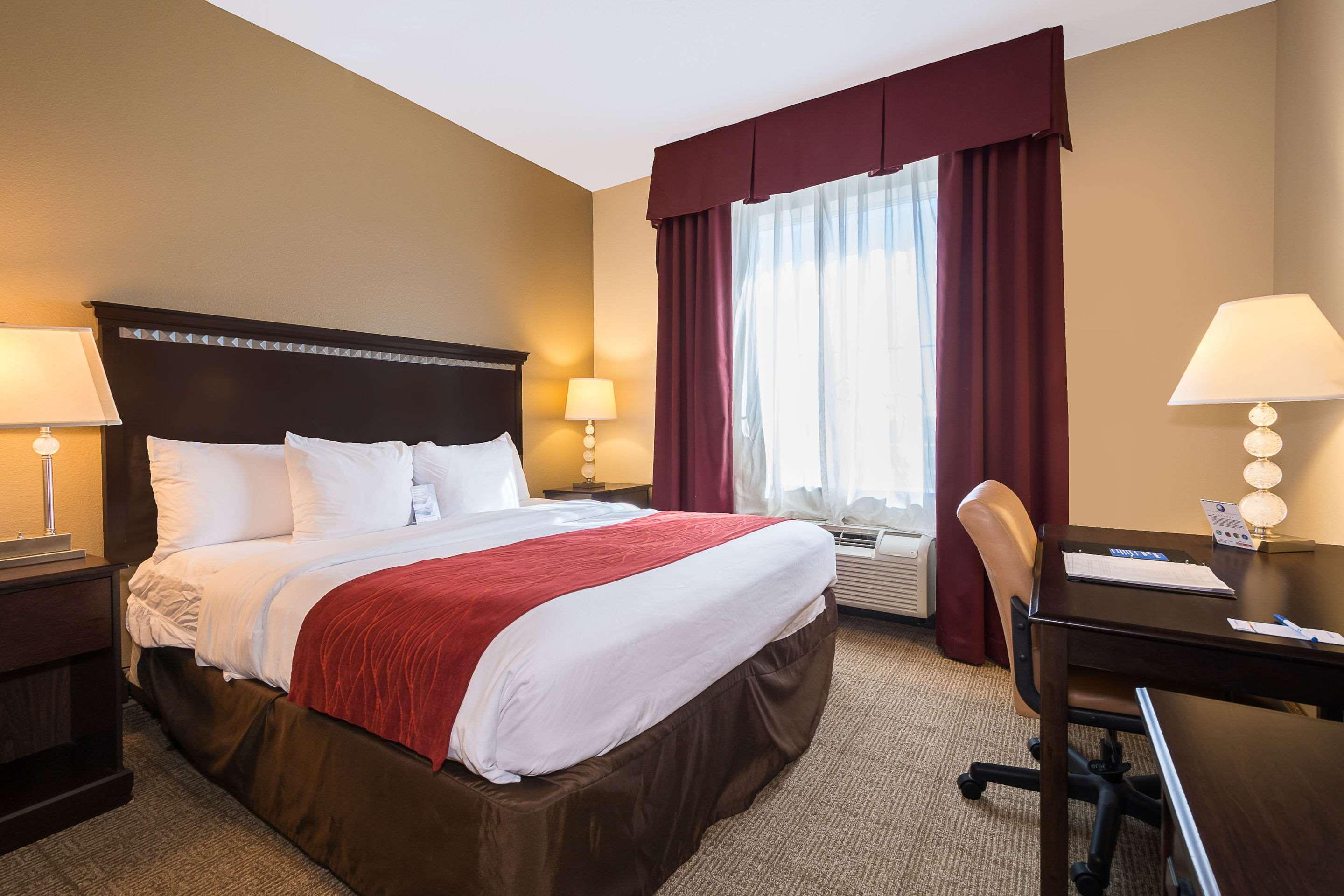 Comfort Inn & Suites Maingate South Davenport Esterno foto