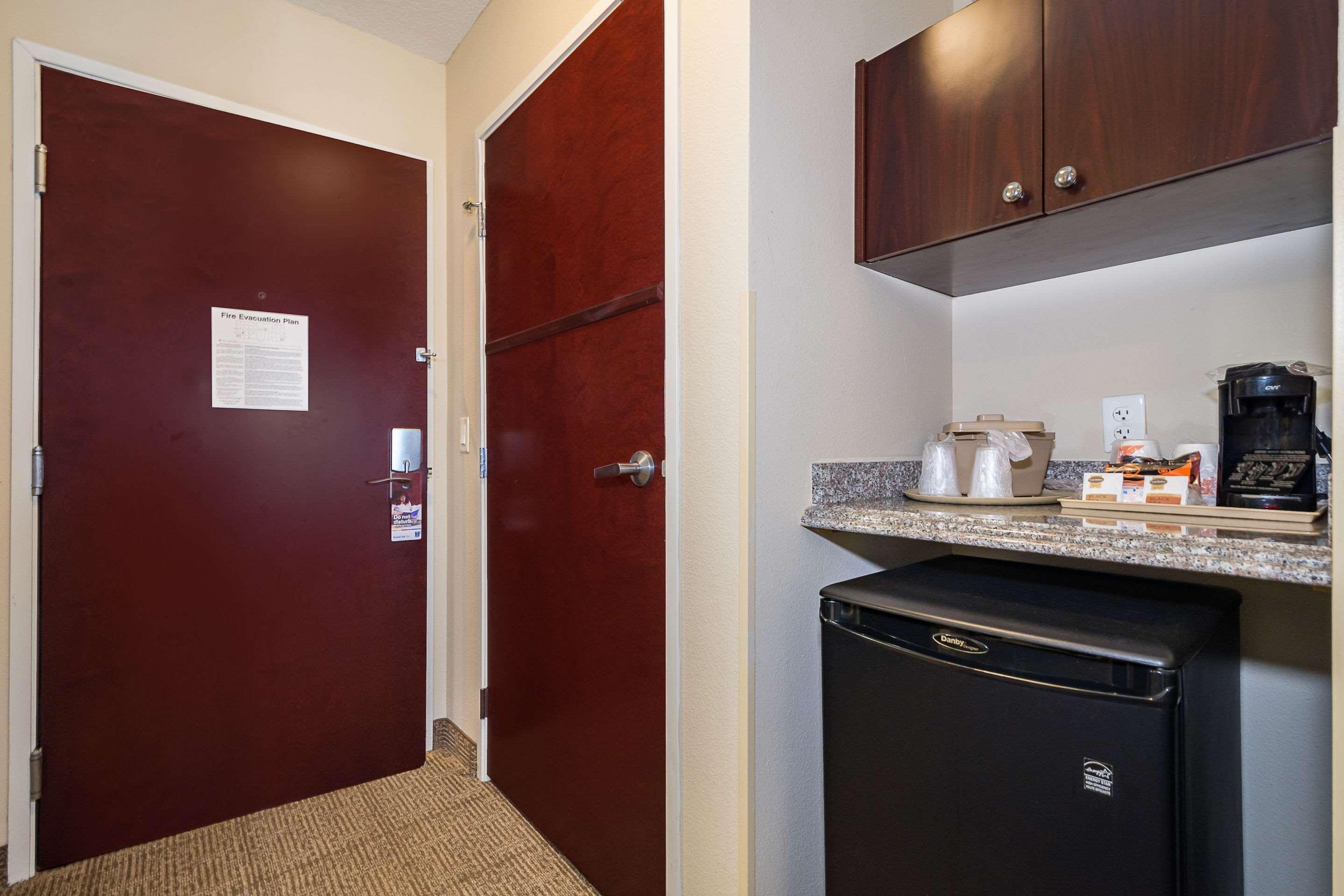Comfort Inn & Suites Maingate South Davenport Esterno foto
