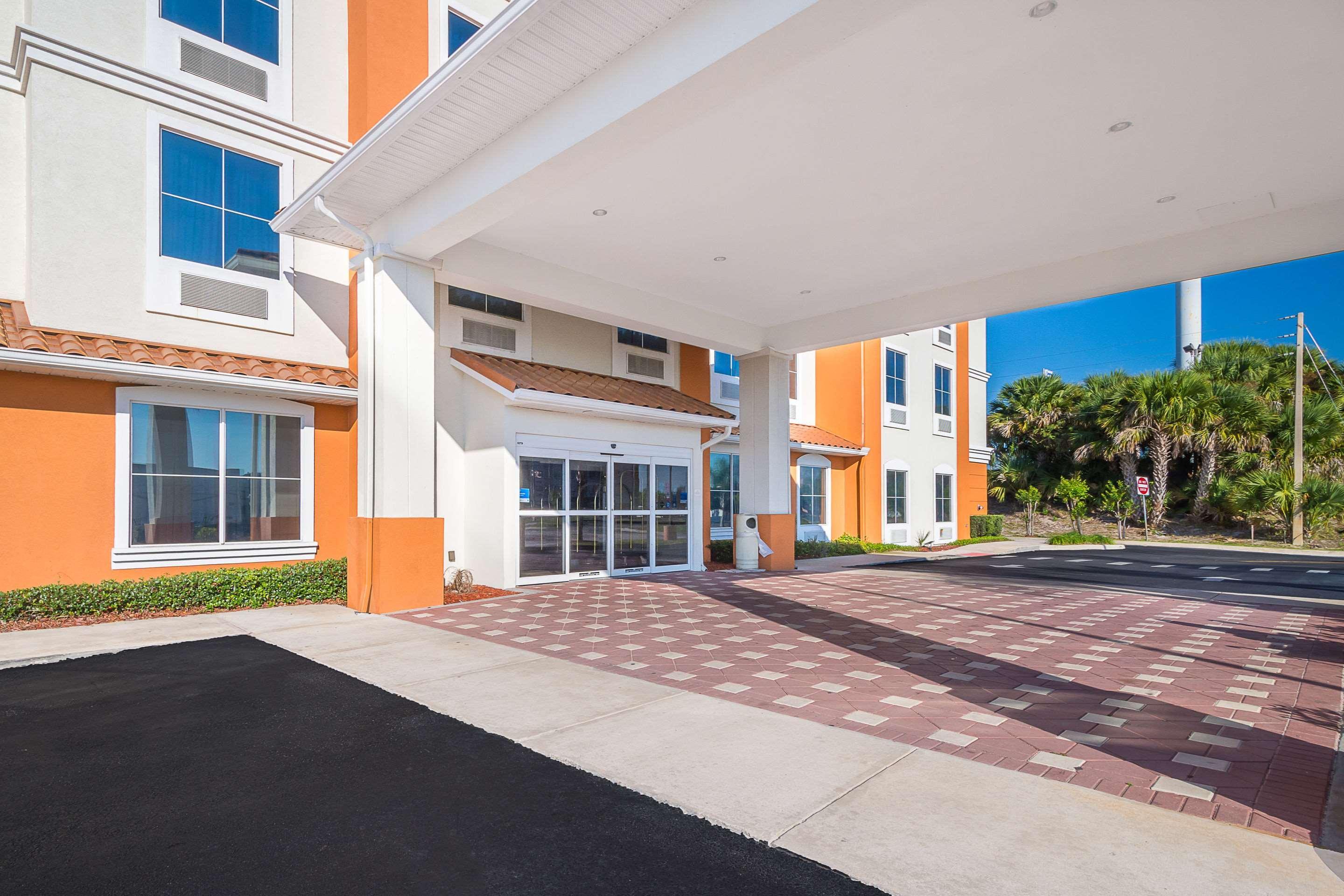 Comfort Inn & Suites Maingate South Davenport Esterno foto