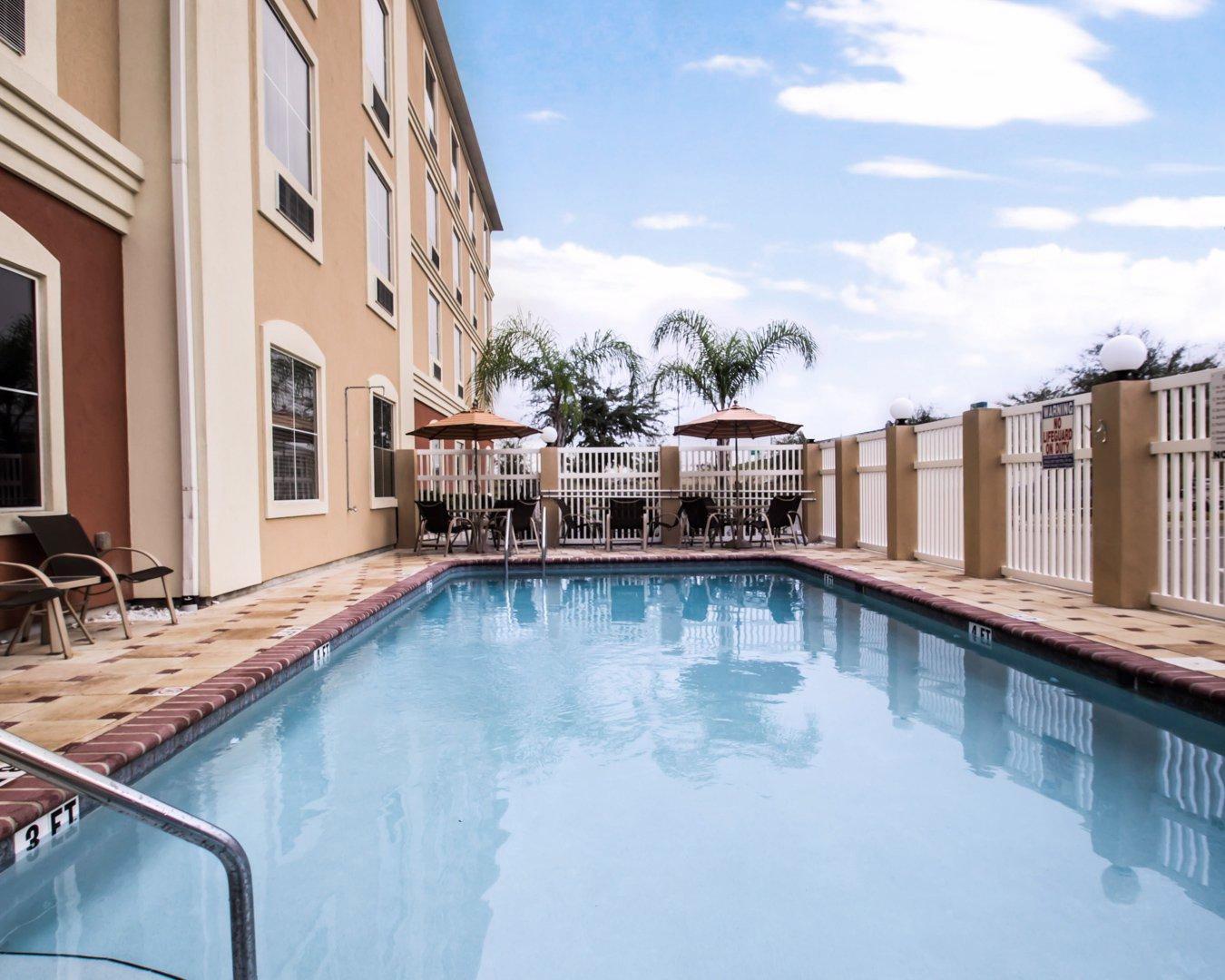 Comfort Inn & Suites Maingate South Davenport Esterno foto