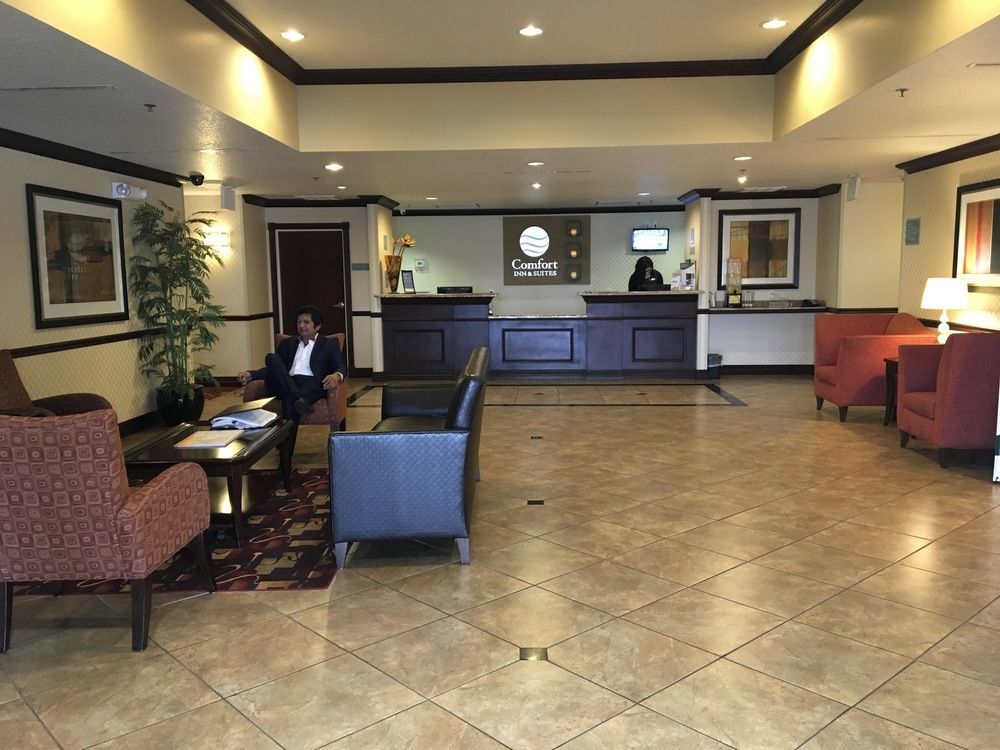 Comfort Inn & Suites Maingate South Davenport Esterno foto